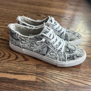 Snake Print Canvas Sneaker